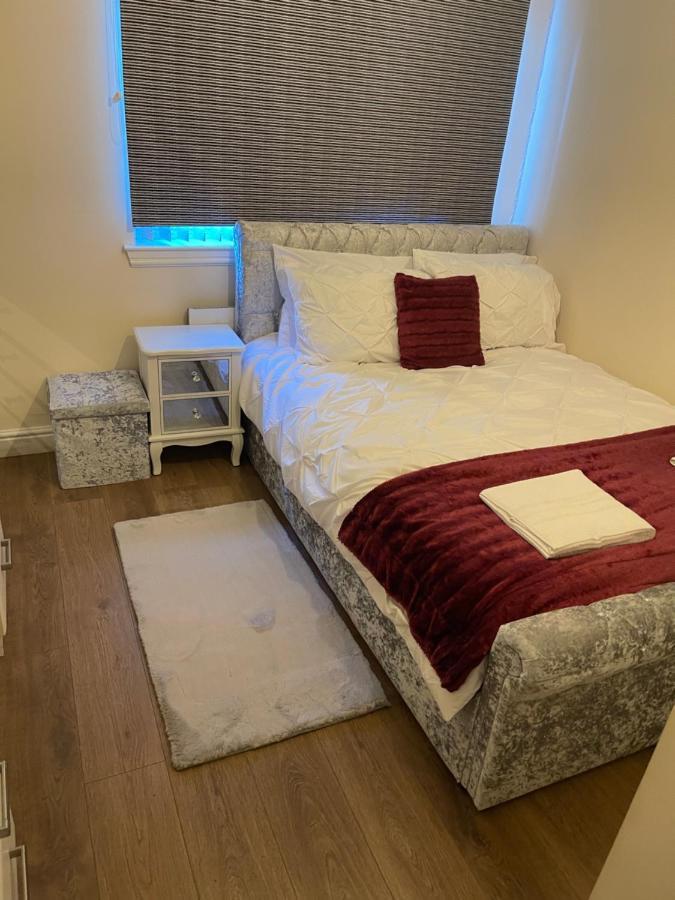 Fife Apartments Данфермлін Екстер'єр фото